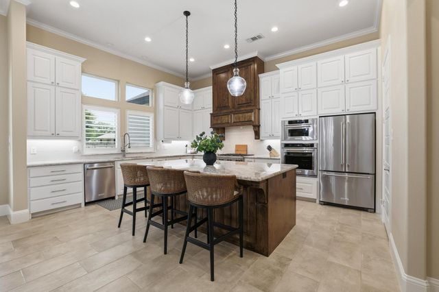 5999 Ranch Estates Road, Krugerville, TX 76227