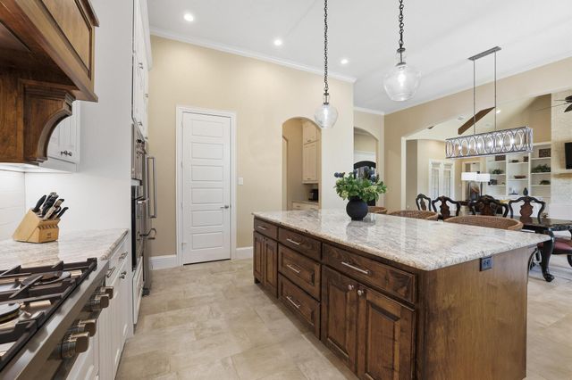 5999 Ranch Estates Road, Krugerville, TX 76227