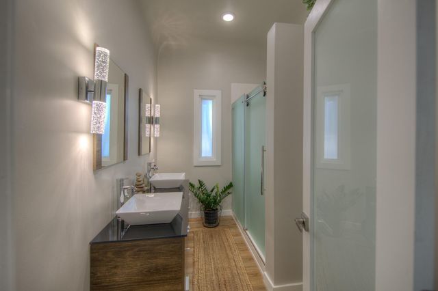 1105 Broadway Boulevard SE, Albuquerque, NM 87102