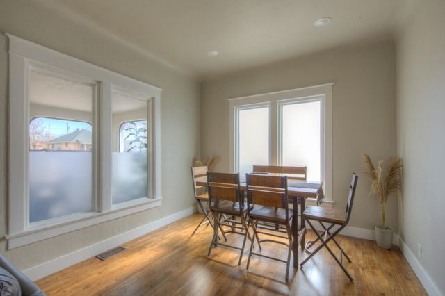 1105 Broadway Boulevard SE, Albuquerque, NM 87102