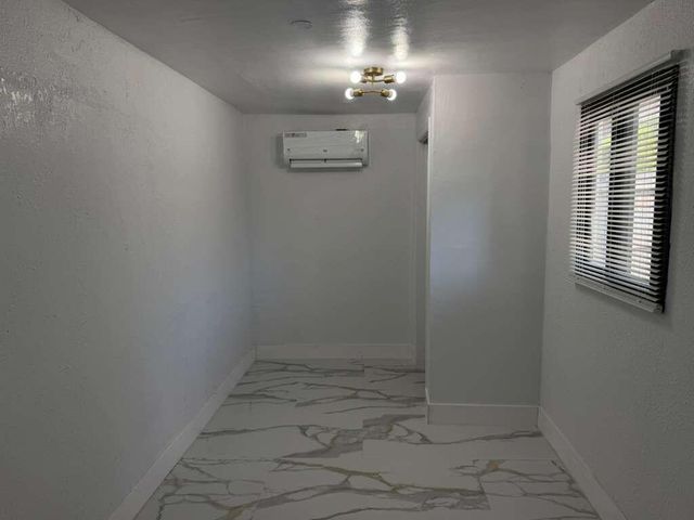 160 SE 15th Avenue, Pompano Beach, FL 33060