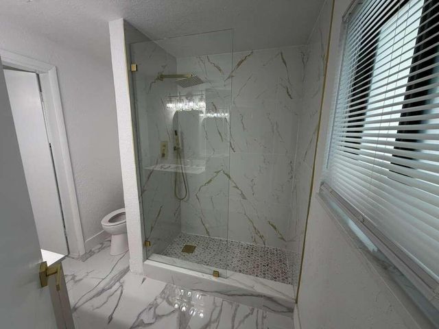 160 SE 15th Avenue, Pompano Beach, FL 33060