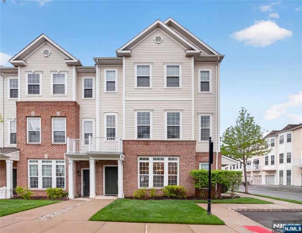 1 Veterans Drive, Wood Ridge, NJ 07075