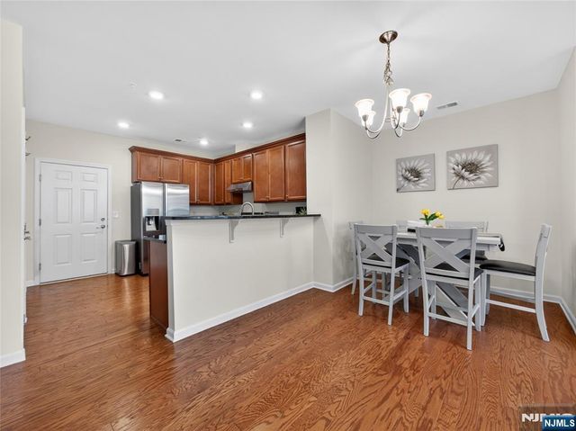 1 Veterans Drive, Wood Ridge, NJ 07075