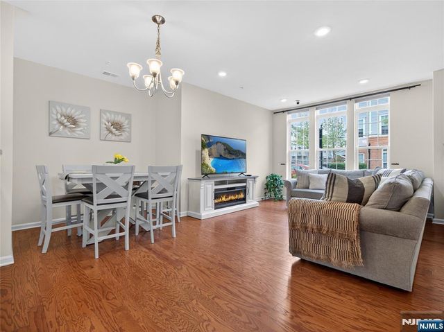 1 Veterans Drive, Wood Ridge, NJ 07075