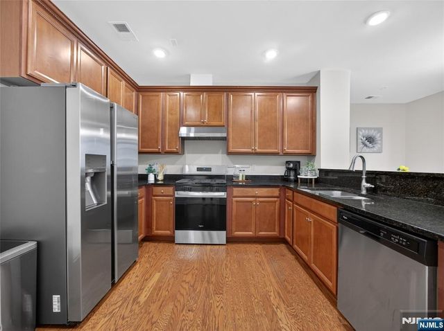 1 Veterans Drive, Wood Ridge, NJ 07075