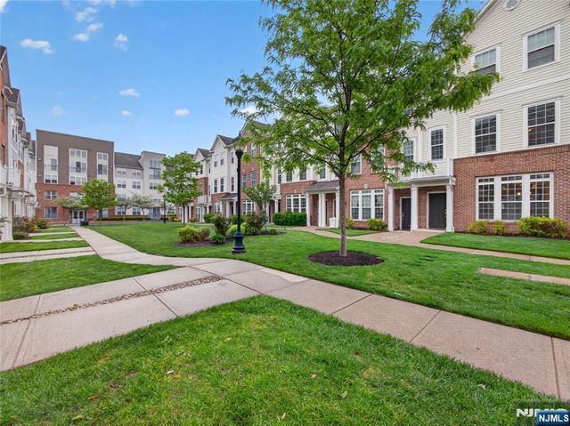 1 Veterans Drive, Wood Ridge, NJ 07075
