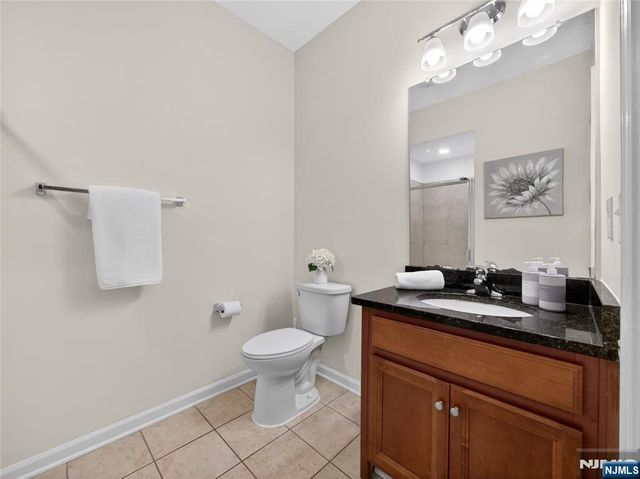 1 Veterans Drive, Wood Ridge, NJ 07075