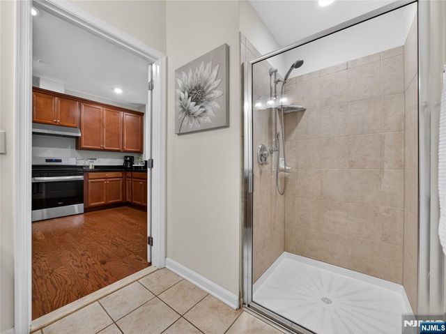 1 Veterans Drive, Wood Ridge, NJ 07075