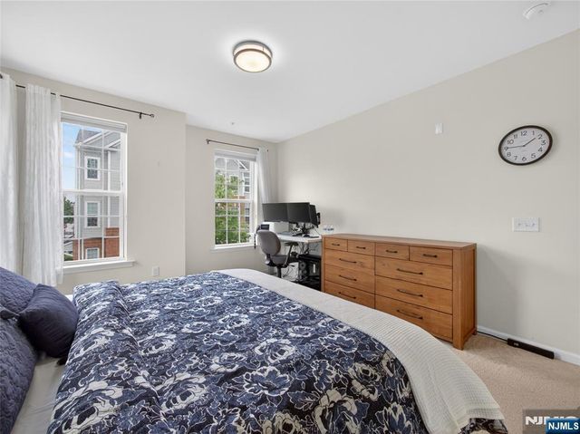 1 Veterans Drive, Wood Ridge, NJ 07075