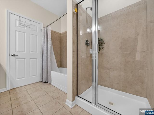 1 Veterans Drive, Wood Ridge, NJ 07075