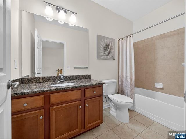 1 Veterans Drive, Wood Ridge, NJ 07075