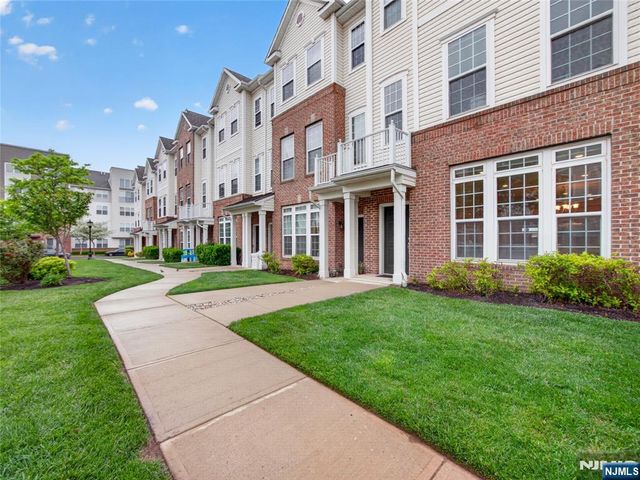 1 Veterans Drive, Wood Ridge, NJ 07075