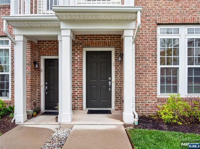 1 Veterans Drive, Wood Ridge, NJ 07075