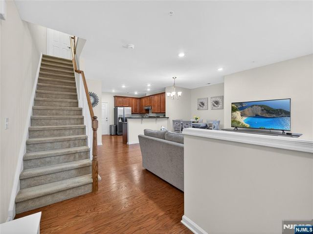 1 Veterans Drive, Wood Ridge, NJ 07075