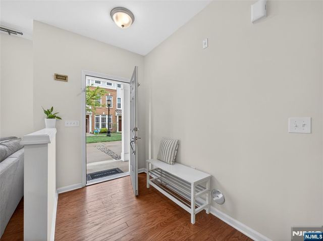 1 Veterans Drive, Wood Ridge, NJ 07075