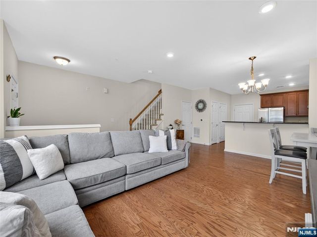 1 Veterans Drive, Wood Ridge, NJ 07075