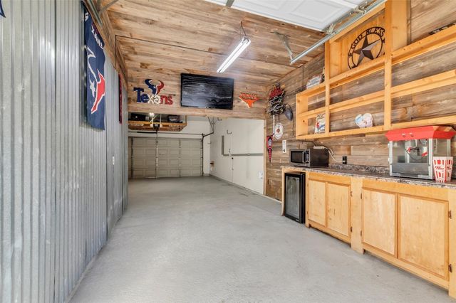 2107 Fern Creek Trail, Houston, TX 77345