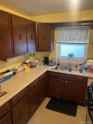 66 Lee Avenue First Floor, Yonkers, NY 10705