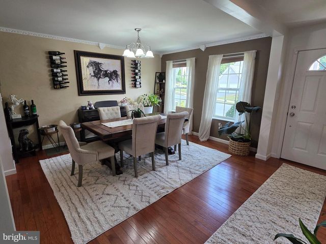 304 BRADDOCK DR, Etters, PA 17319
