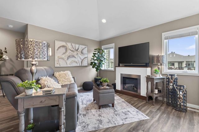 2626 6th Street W, West Fargo, ND 58078