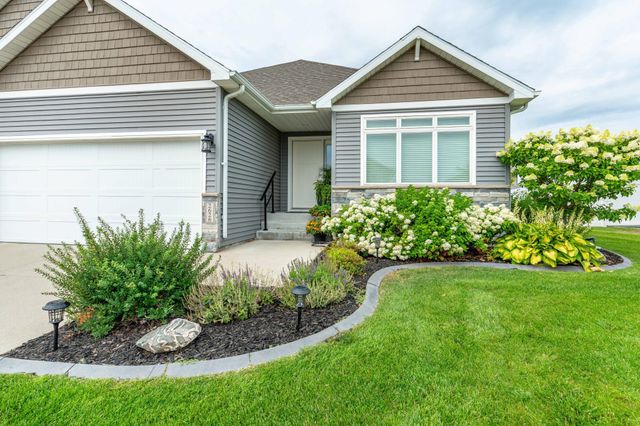 2626 6th Street W, West Fargo, ND 58078