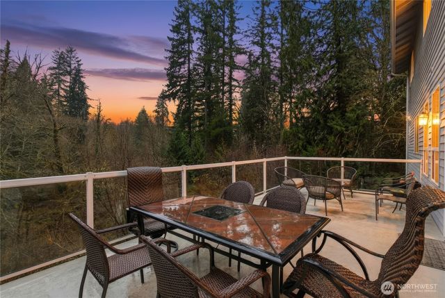 6117 Ames Lake Carnation Road NE, Carnation, WA 98014