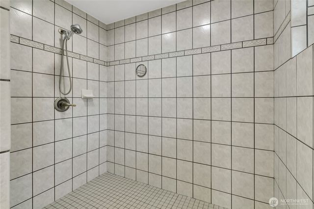 6117 Ames Lake Carnation Road NE, Carnation, WA 98014