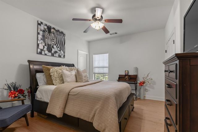 174 Arlington Way, Tontitown, AR 72762