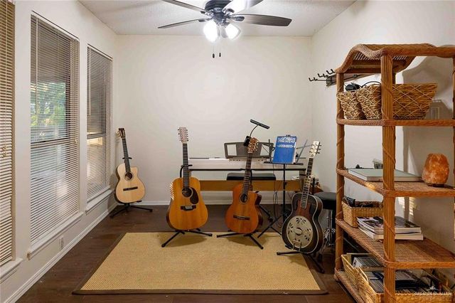 2806 Loretta Drive, Harlingen, TX 78550