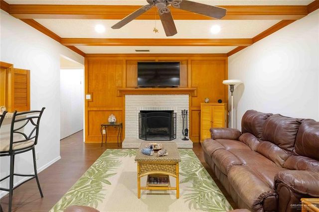 2806 Loretta Drive, Harlingen, TX 78550