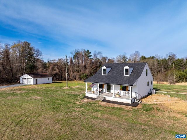 2733 CEDAR LANE RD, Kents Store, VA 23084