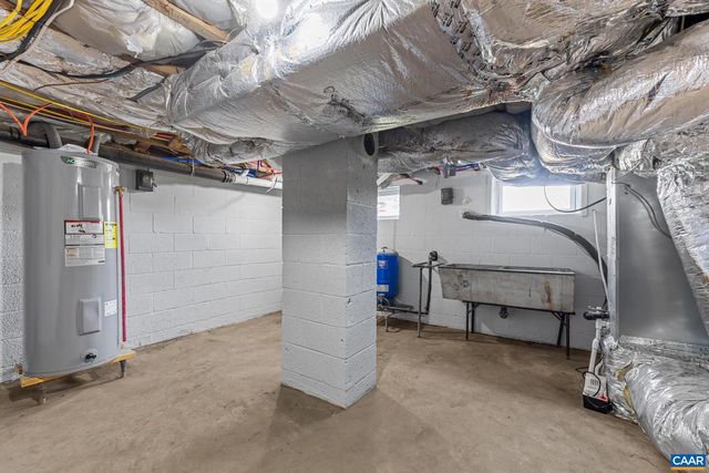 2733 CEDAR LANE RD, Kents Store, VA 23084