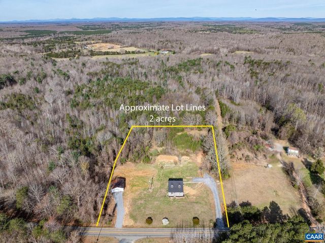 2733 CEDAR LANE RD, Kents Store, VA 23084