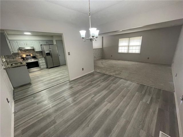 12506 Winchester Avenue, Grandview, MO 64030