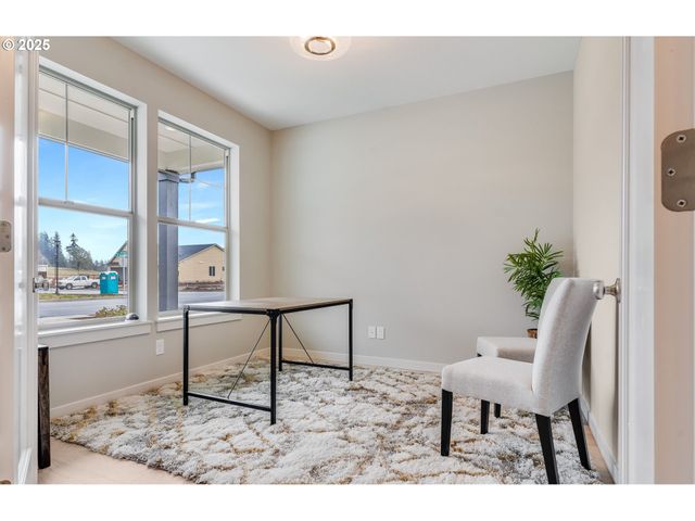 150 Se AIREDALE Ave, La Center, WA 98629