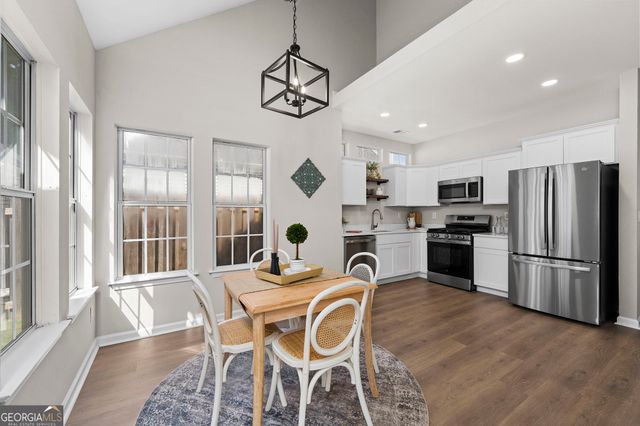 312 Pinehurst Way, Canton, GA 30114