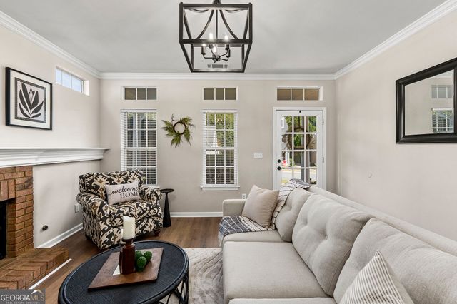 312 Pinehurst Way, Canton, GA 30114