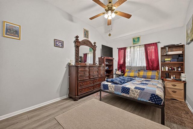 10535 Walnut Glen Drive, Houston, TX 77064