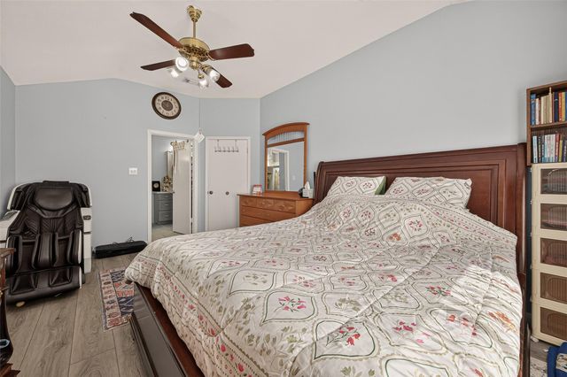 10535 Walnut Glen Drive, Houston, TX 77064