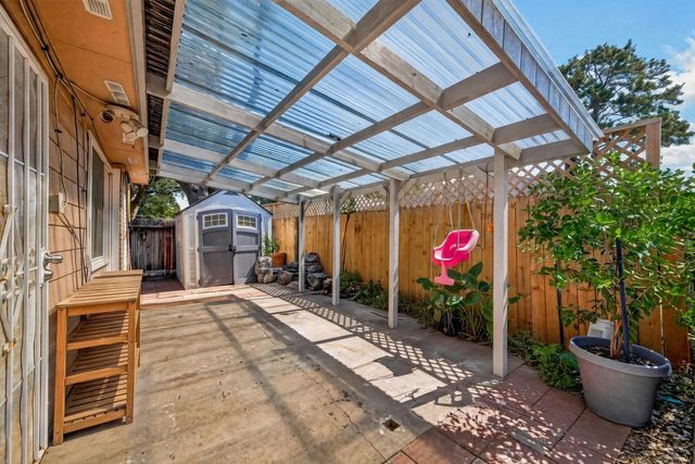 10535 Walnut Glen Drive, Houston, TX 77064