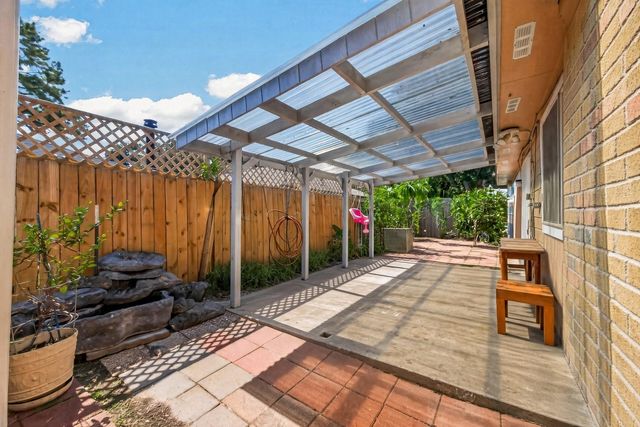 10535 Walnut Glen Drive, Houston, TX 77064