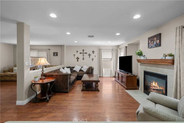 30030 Penrose Lane, Castaic, CA 91384