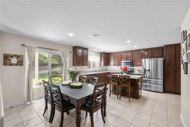 30030 Penrose Lane, Castaic, CA 91384