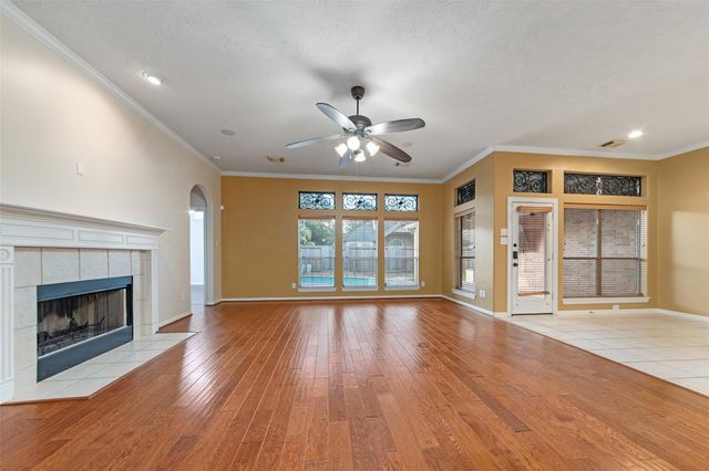 19810 Texas Laurel Trail, Humble, TX 77346