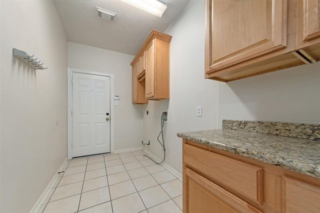 19810 Texas Laurel Trail, Humble, TX 77346