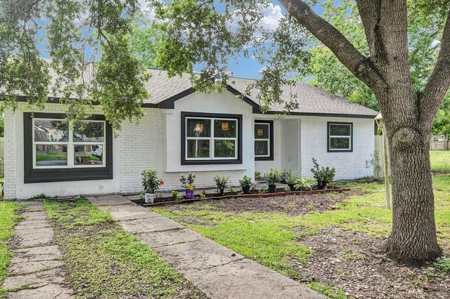 15617 Park Manor Street, Houston, TX 77053