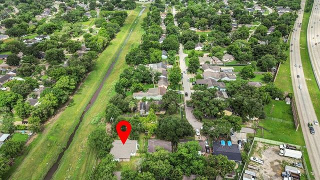 15617 Park Manor Street, Houston, TX 77053
