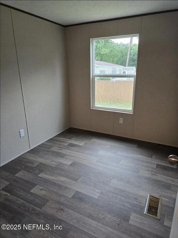 4374 LOYS Drive, Jacksonville, FL 32246