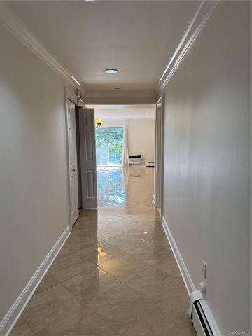 36 Greenridge Avenue 110, White Plains, NY 10605